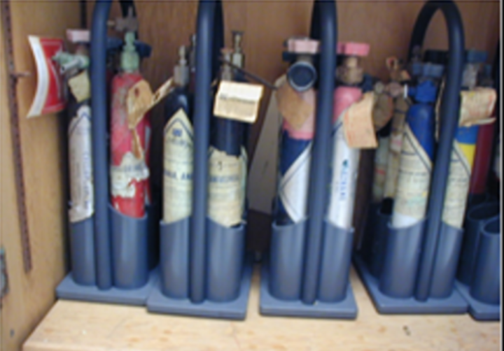 Compressed Gas Lecture Bottles